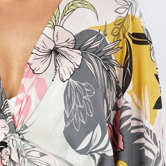 SOLD OUT - Picture 3 of 4